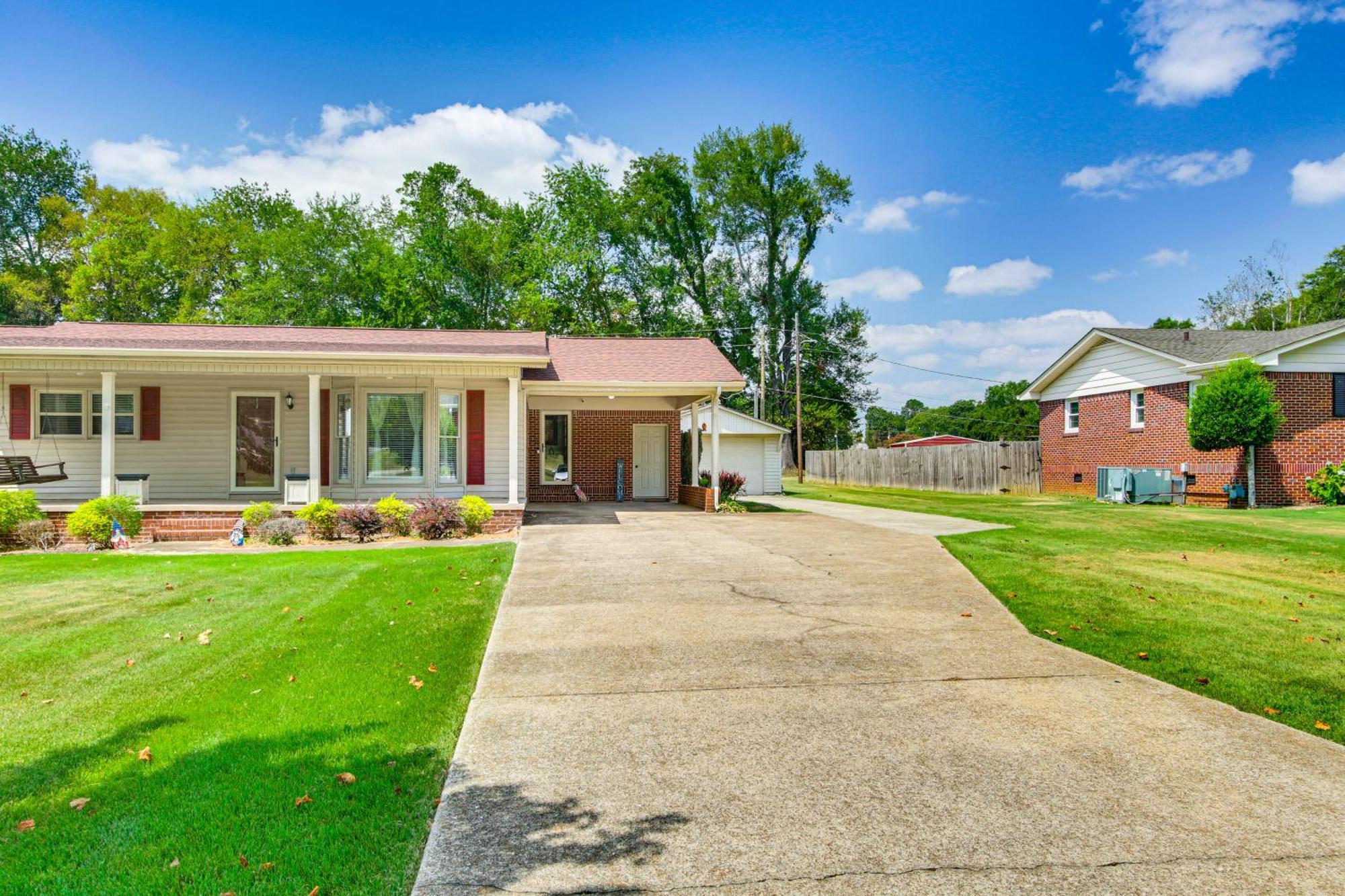 Florence Family Home With Dog-Friendly Yard Exterior foto